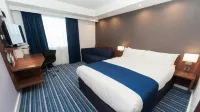 Holiday Inn Express Aberdeen Airport Hotels near Sheddocksley Baptist Church