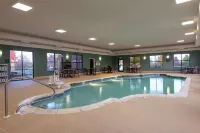 Hampton Inn & Suites Valparaiso - Pools
