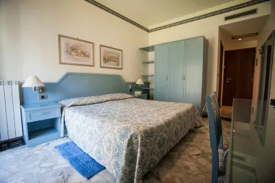 Hotel Ariston Отели в г. Сан-Лоренцо-аль-Маре
