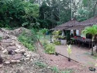 Little Rock Kohjum Resort