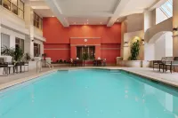 Embassy Suites by Hilton Los Angeles Downey - Pools