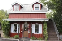 The Winchester Lodge Hotels near The Texas Silver Rush