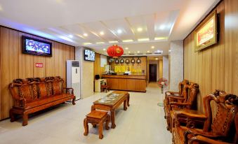 Dubai Nha Trang Hotel Managed by HT