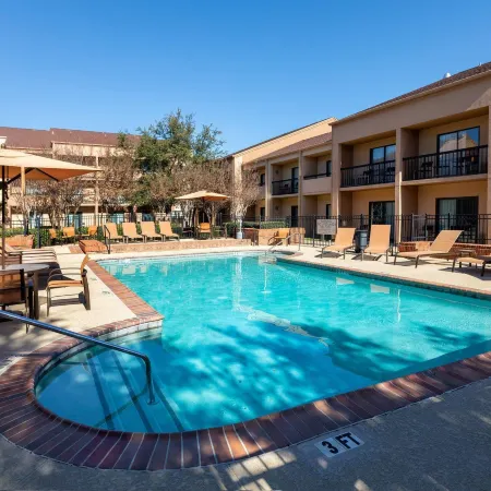Courtyard Dallas-Fort Worth/Bedford