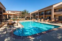Courtyard Dallas-Fort Worth/Bedford - Pools