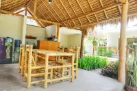 Sammy Cottage Senggigi - วิวภูเขา