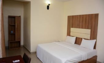Ilon Crystalz Concept Hotel