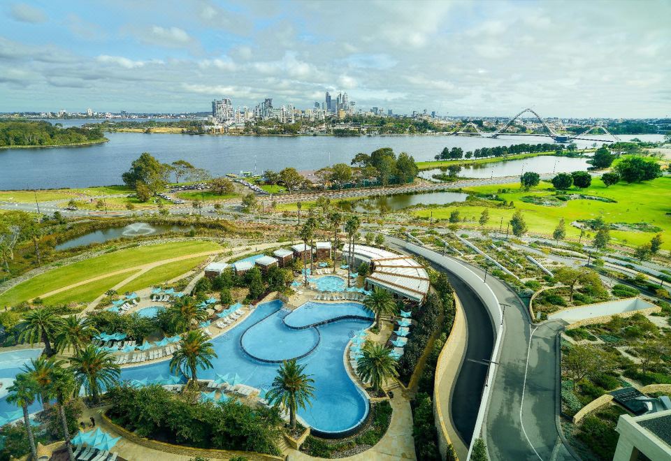 그레이트 이스턴 모터 로지