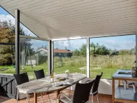 "Faye" - 600m from the Sea