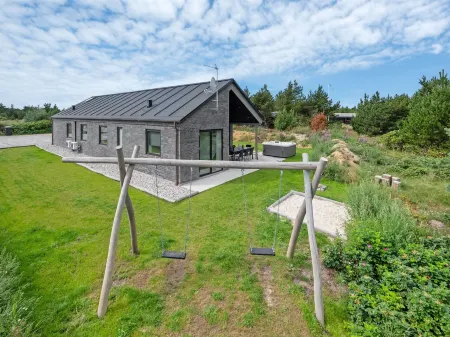 "Pejo" - 950m from the Sea