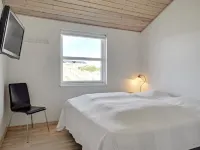 "Frido" - 400m from the Sea