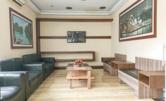 Behomy Cozynest Gayungsari