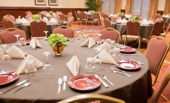 Homewood Suites by Hilton Lafayette-Airport