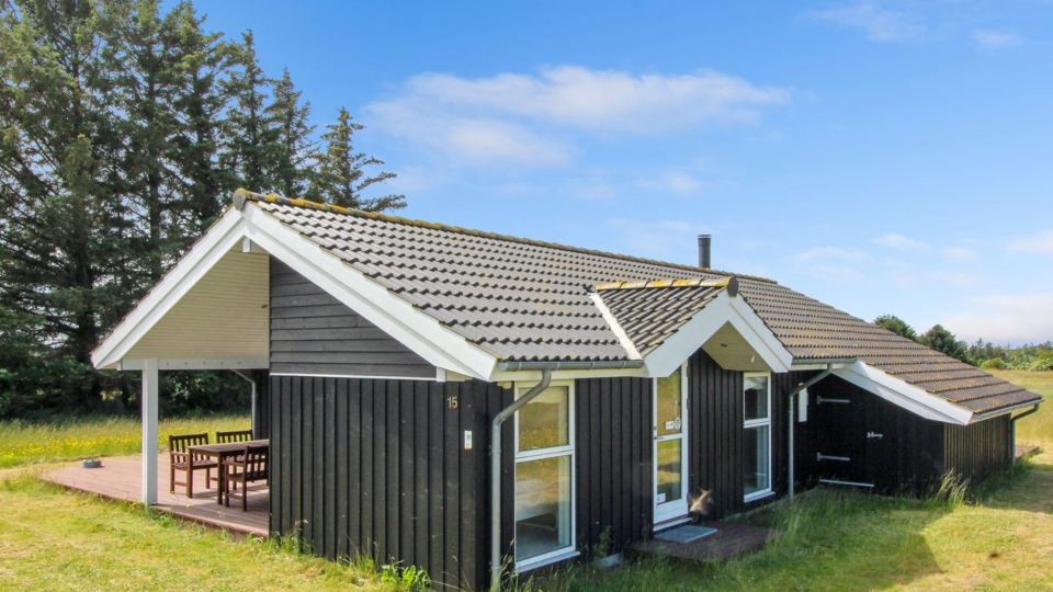 "Bengt" - 1km from the Sea