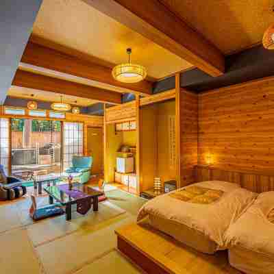 ちちぶ温泉 はなのや Rooms