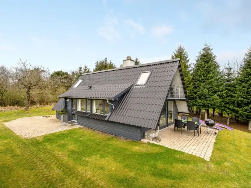 "Brunhild" - 300m to the Fjord Hotels in Fur