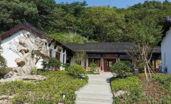 Hang zhou you jing she min su - Housity