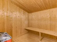 "Emeline" - 1.7km from the Sea - parking