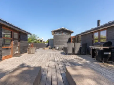 "Grubbe" - 600m from the Sea