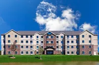 Staybridge Suites Wichita Các khách sạn gần Wichita Beech Apt