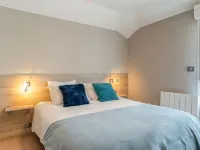 Résidence Parc Saint-Clément Hotels in Quiberon