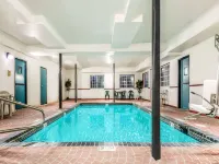 Super 8 by Wyndham Platte City/KCI Airport North Hotels in Platte County
