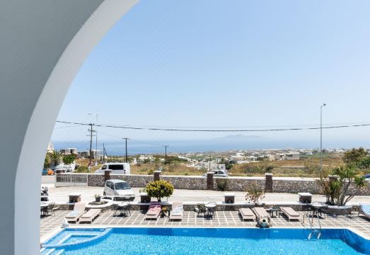 골든 스타 산토리니의 온수 욕조