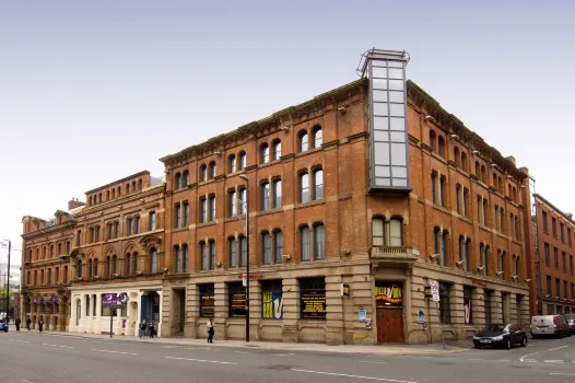 Premier Inn Manchester City (Portland St) โรงแรมใกล้พาเลซเธียเตอร์ แมนเชสเตอร์