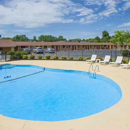 Knights Inn Mount Airy