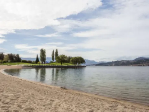 Super 8 by Wyndham Kelowna BC Hotels in Kelowna