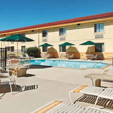 La Quinta Inn by Wyndham Champaign