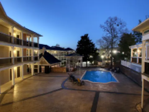 Hotel Finial, BW Premier Collection Hotels in Anniston