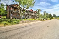 Walkable Bigfork Townhome Fish, Hike and Ski! - Homestays