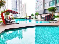 Conezion IOI Resort City by Salaam Suites - Pools