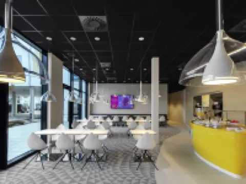 プライズ バイ ラディソン ミュンヘン エアポート ハンベルクモースのホテル