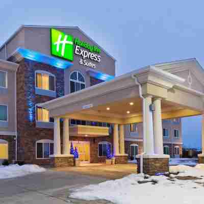 Holiday Inn Express & Suites Omaha I - 80 Hotel Exterior