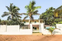 Beach House Hotel