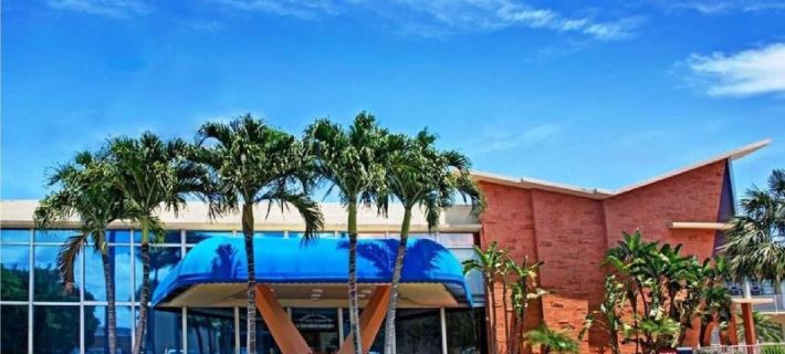 Bposhtels Hollywood Florida Hotel di Hallandale Beach