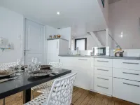 Cottage le Rêve d'Esther, Atypical and Elegant! Hotels in Cholet