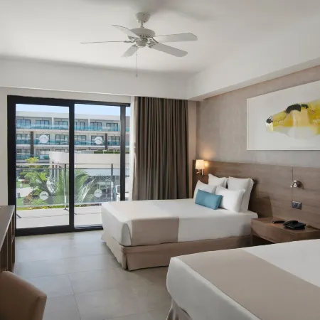 Serenade Punta Cana Beach & Spa Resort