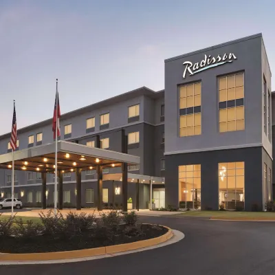 Radisson Hotel Atlanta Airport Hotels near ATL SkyTrain – GICC Gateway Station