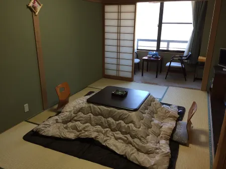 Ryokan Tanaka Отели рядом с достопримечательностью «Падение Хираю»