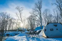 Foxcrane Cabin Hotels in Tsurui