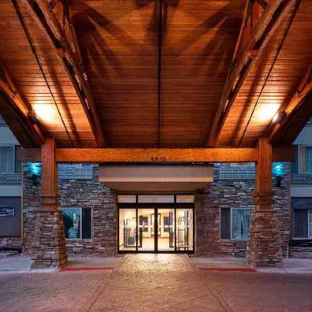 Holiday Inn Express & Suites DENVER AIRPORT by IHG