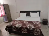 Apna Guest House Dehradun - Pensions