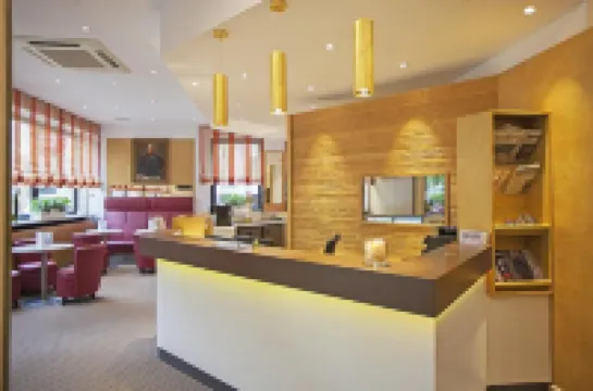 โรงแรมอัมบิสมาร์ค