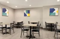 Microtel Inn & Suites by Wyndham Florence/Cincinnati Airport - petit déjeuner