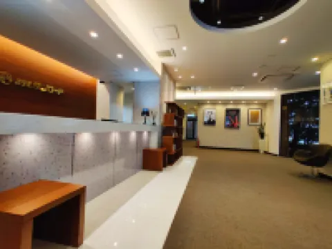 โรงแรมซันโรด