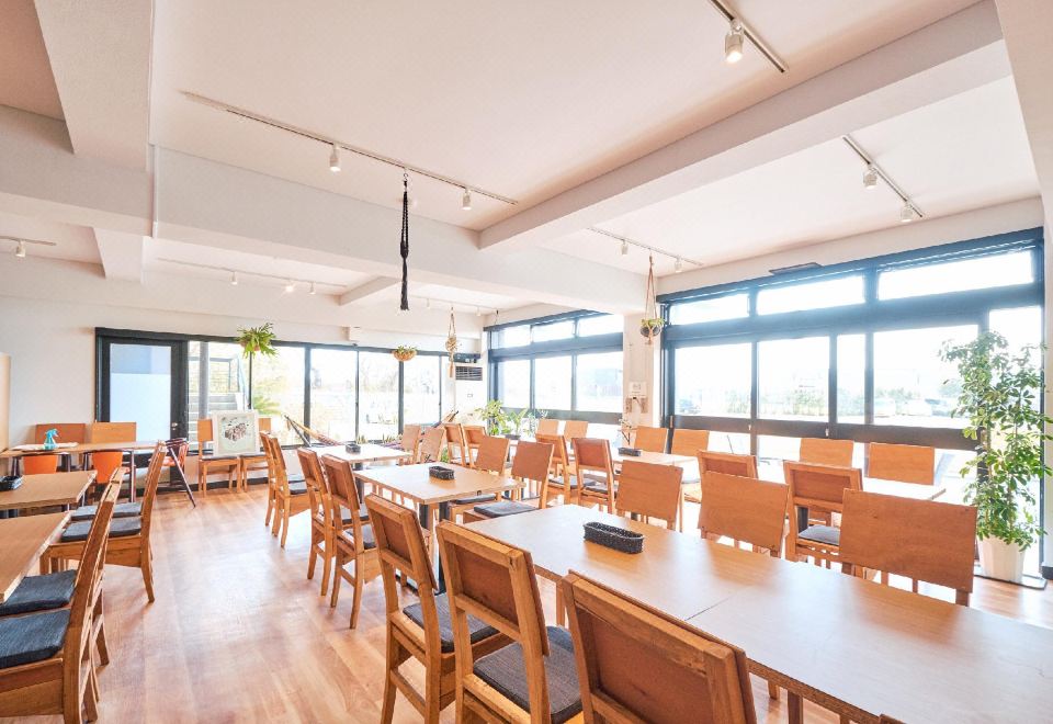 J-호퍼스 레이크 비와 게스트하우스의 공용 공간