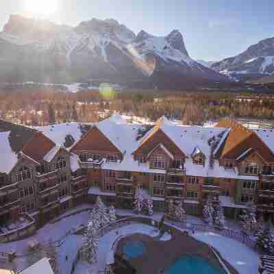 Stoneridge Mountain Resort Hotel Exterior
